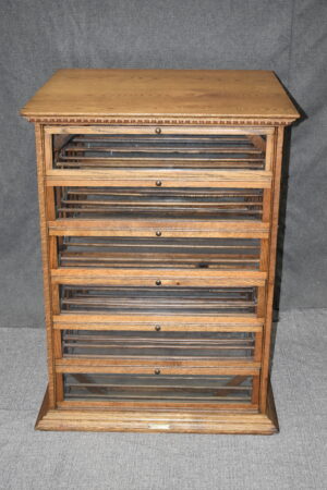 Oak Ribbon Cabinet
