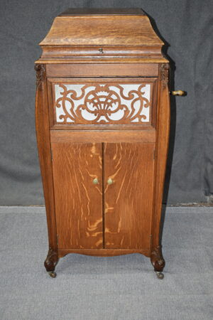 [SOLD]  Quarter Sawn Oak Edison Phonograph