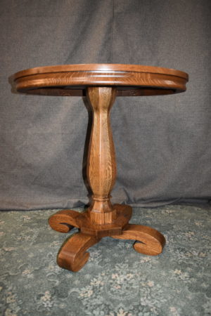 [SOLD]  Quarter-Sawn Oak Round Center Table